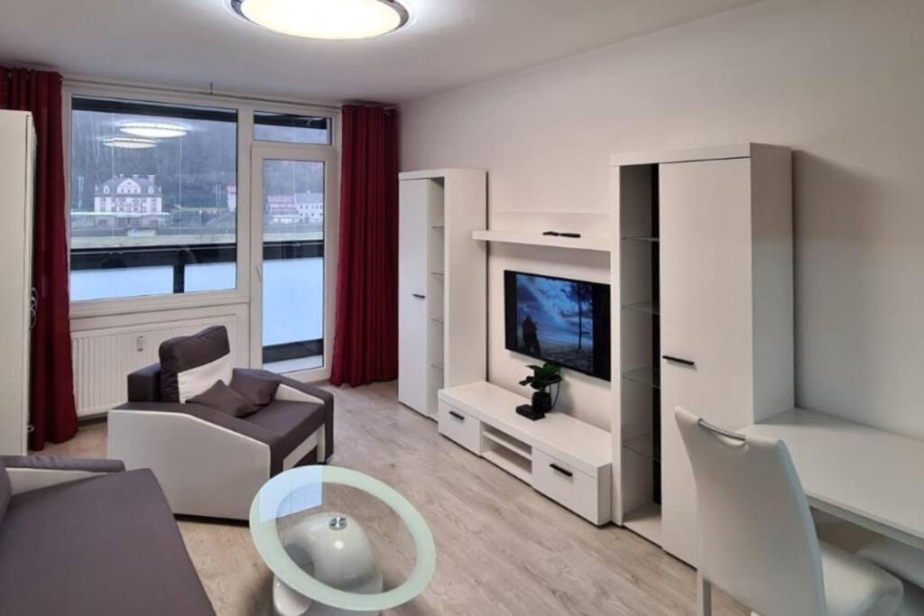 Apartment Utulny V Centru, S Krasnym Vyhledem Decin